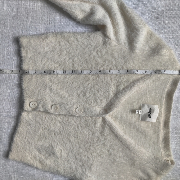 *AERIE* Fuzzy cropped cardigan with buttons on front. - Picture 5 of 8